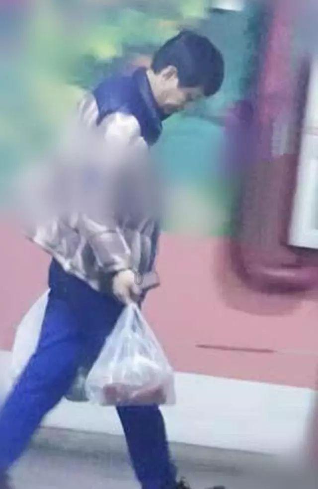 工作了之后为什么每次请假都有负罪感？游戏画面